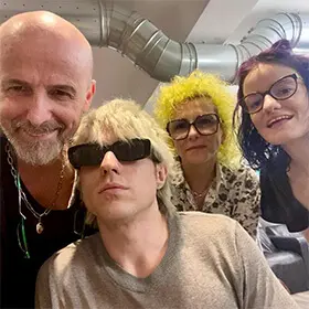 Irama - 05 - Galleria Personagi - Stefano Conte Parrucchiere Monza